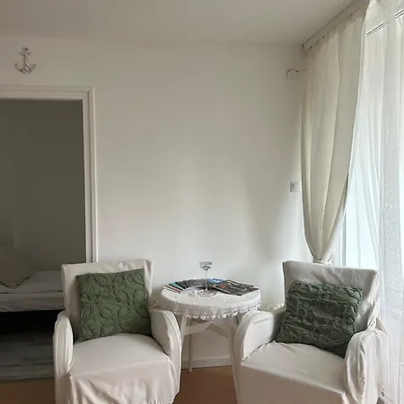 Keskeny Ut * Balatonalmadi